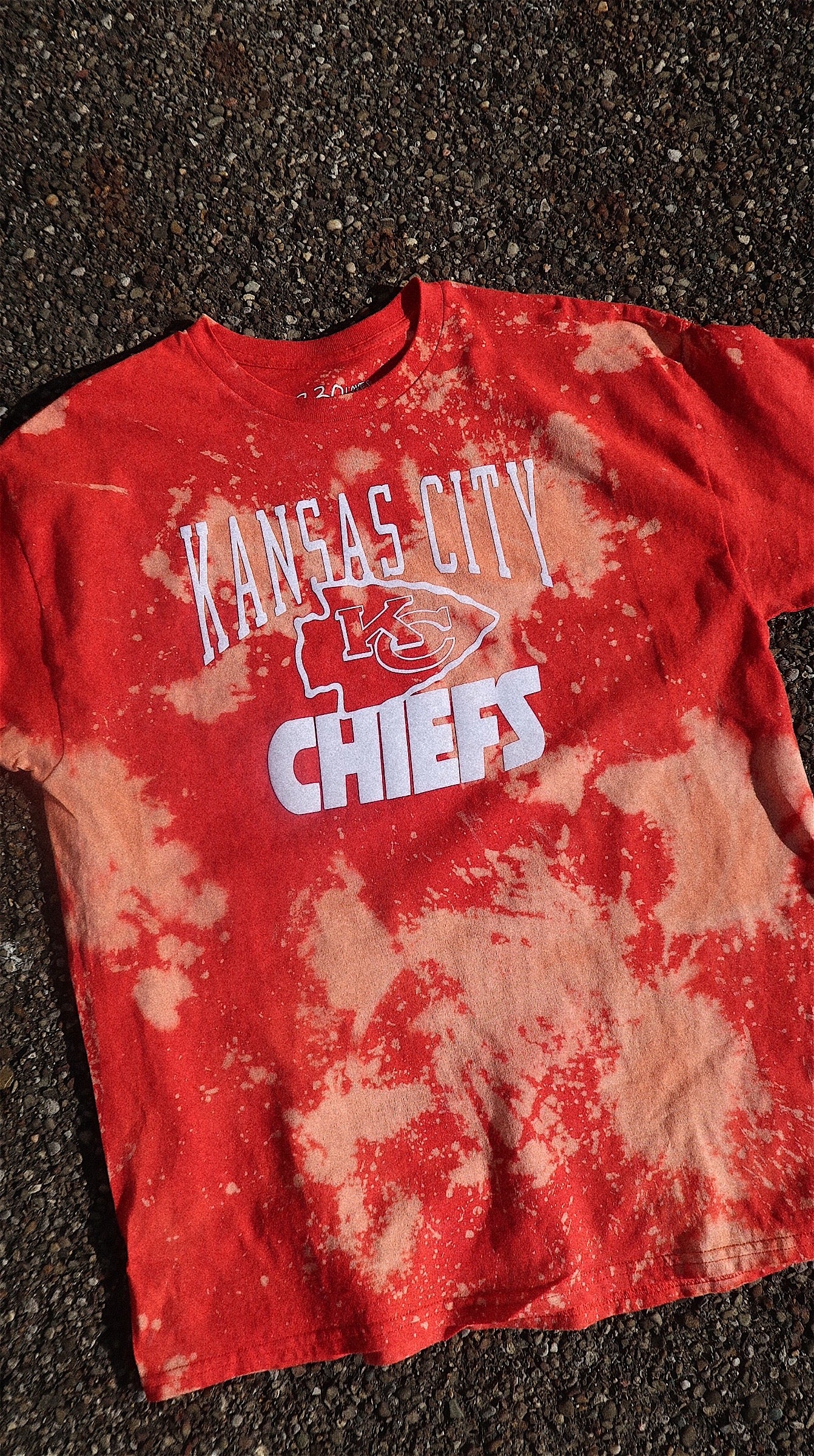 “Kansas City Chiefs” Bowl Me Tee