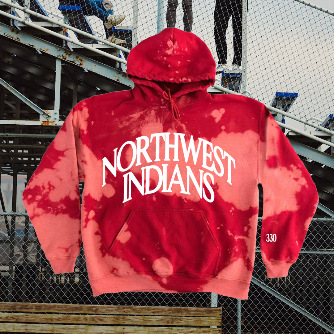 "NORTHWEST INDIANS" Arch Acid Wash Sweatshirt